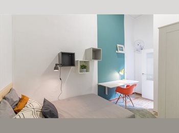 Roomgo ES - RH8A-R4 Habitación doble con balcón en Gràcia, Gràcia - 940 € por mes