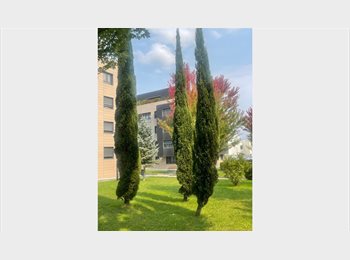 Roomgo ES - Alquilo habitación exterior, Bilbao - 400 € por mes