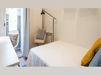 Roomgo ES - (RH26-R1) Amplia habitacion cercana a Pl. Catalunya, Barcelona - 940 € por mes