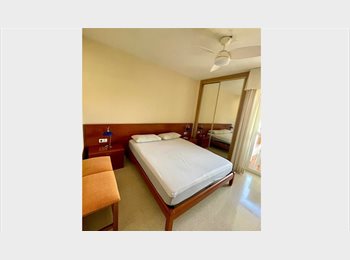 Roomgo ES - Habitación individual con baño, Torremolinos - 650 € por mes