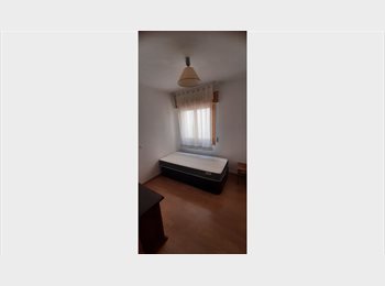 Roomgo ES - Alquiler de Habitación en calle del Peral, 3. Manzanares el Real. Madrid, Manzanares El Real - 430 € por mes