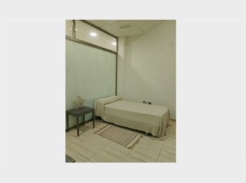 Roomgo ES - Alquiler de habitacion, Fuengirola - 430 € por mes