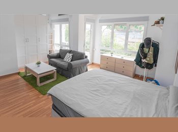 Roomgo ES - Habitación muy grande, acepta pareja, Murcia - 400 € por mes