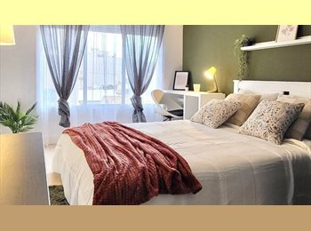 Roomgo ES - Amplia Habitación Doble Exterior con Luz Natural y Gastos Incluidos, San Vicente del Raspeig - 420 € por mes