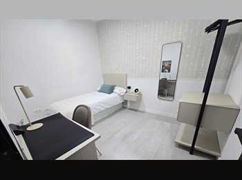 Roomgo ES - ALQUILER DE HABITACIÓN, España - 650 € por mes