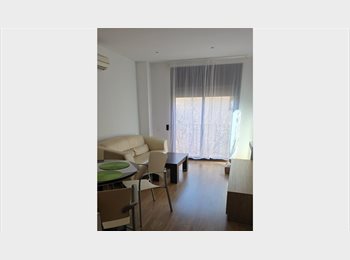 Roomgo ES - Habitacion con baño privado en el centro de Terrassa (Barcelona), Terassa - 490 € por mes