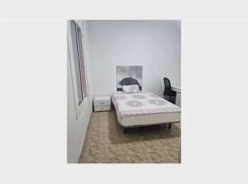 Roomgo ES - Habitacion disponible en el barrio de Gracia, Gràcia - 640 € por mes