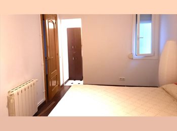 Roomgo ES - Habitación doble en Sant antoni, Ciutat Vella - 595 € por mes