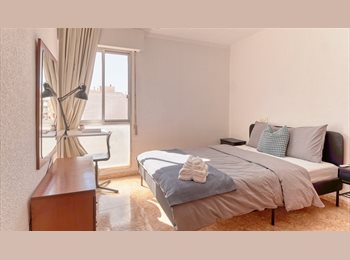 Roomgo ES - ALQUILER HABITACION CENTRO, Torrevieja - 399 € por mes