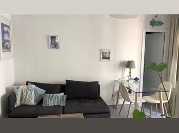 Roomgo ES - Sunny Room + Sea View - Barceloneta, Barcelona - 650 € por mes