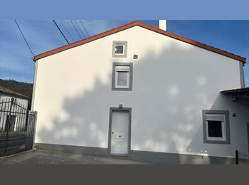 Roomgo ES - Alquler habitaciones / Alquiler parcial vivienda, Santiago de Compostela - 390 € por mes