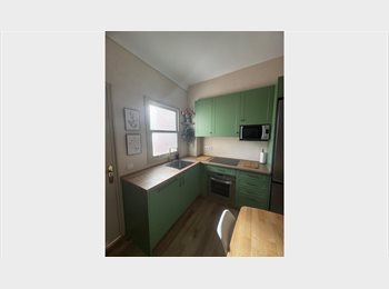 Roomgo ES - Habitaciónes para estudiantes, Elche - 400 € por mes