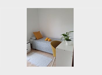 Roomgo ES - Habitacion para Estudiantes, Puente De Vallecas - 570 € por mes