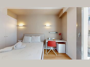 Roomgo ES - Habitación con baño privado en coliving · Todo incluido · Sevilla, Sevilla - 500 € por mes
