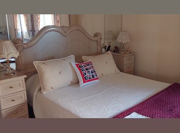 Roomgo ES - Se alquila habitación con baño incorporado, Cuenca Del Tajo-Tajuña - 550 € por mes