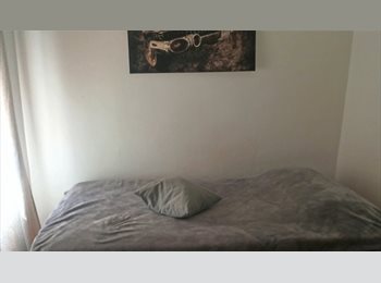 Roomgo ES - Habitación en el centro, Lleida - 150 € por mes