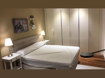 Roomgo ES - Alquilo habitación amueblada en San Juan sólo meses Julio y/o Agosto (APROVECHA San Fermin 2026), Pamplona - 1.500 € por mes