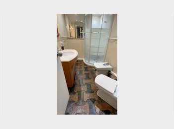 Roomgo ES - Hogar LGBTQ+ en Valencia, Valencia - 620 € por mes