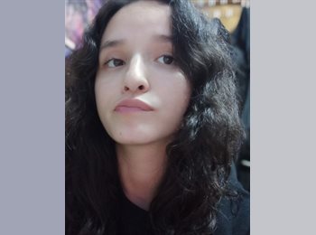 Roomgo ES - Alexandra - 27 - Barcelona