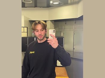 Roomgo ES - Alberto Ojeda López - 22 - Sevilla