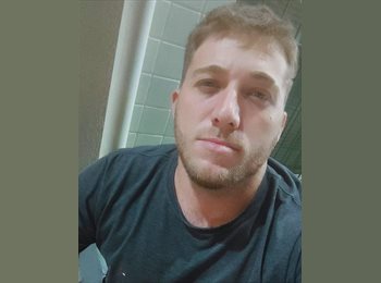 Roomgo ES - Eduardo - 31 - Valencia