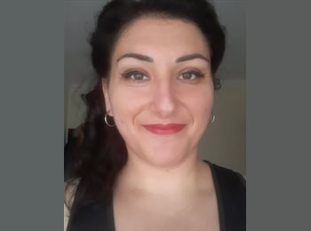 Roomgo ES - paola - 30 - Barcelona