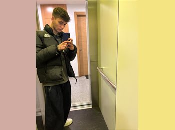 Roomgo ES - Manuel - 20 - Barcelona