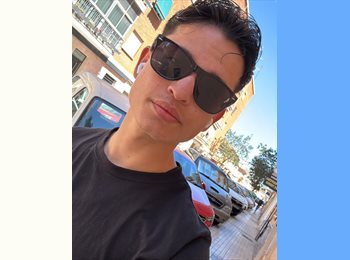 Roomgo ES - Gabriel  - 22 - Valencia