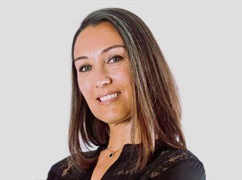 Roomgo ES - Ana María - 48 - Barcelona