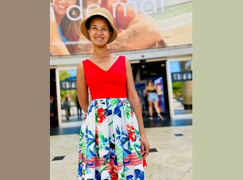 Roomgo ES - Djenabou  - 34 - Barcelona