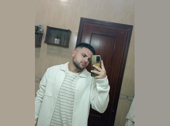 Roomgo ES - Adrián - 21 - España