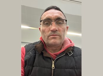 Roomgo ES - Victor - 47 - Pontevedra