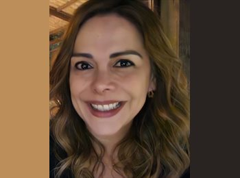 Roomgo ES - Ana Jazmin - 52 - Madrid