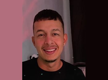 Roomgo ES - Alexis  - 21 - Valencia