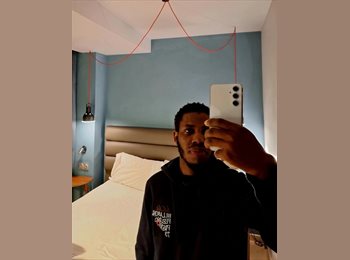 Roomgo ES - Stephen - 20 - Rubí