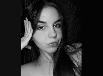 Roomgo ES - Flor - 18 - Tarragona