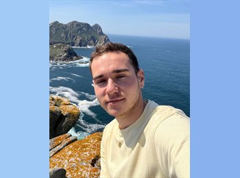 Roomgo ES - Lorenzo - 24 - Valencia