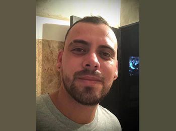 Roomgo ES - Edwin benitez - 31 - Sevilla