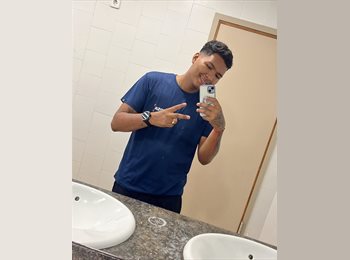 Roomgo ES - Cristian  - 22 - Tarragona
