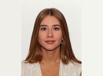 Roomgo ES - Julia - 21 - Zaragoza
