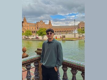 Roomgo ES - Hatim - 21 - Valencia