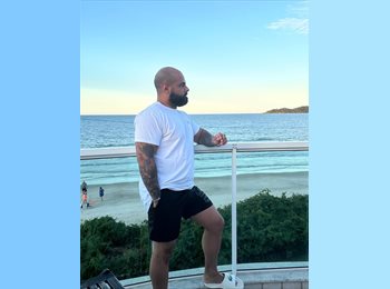 Roomgo ES - Mohamed - 28 - Madrid