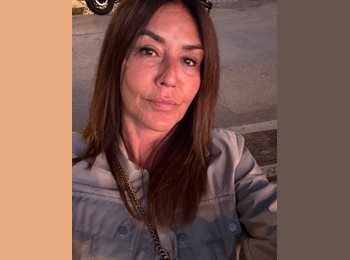 Roomgo ES - Tania - 51 - Maresme
