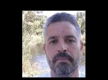 Roomgo ES - Daniel Isaac - 45 - Zaragoza