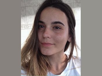 Roomgo ES - Larissa - 25 - Tarragona