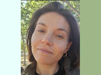 Roomgo ES - Stefanie - 30 - Madrid
