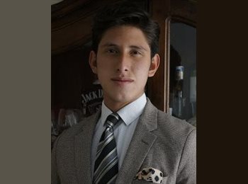 Roomgo ES - Andres - 22 - Valencia