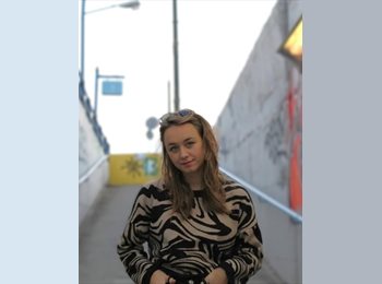 Roomgo ES - Emma Hebel - 22 - Barcelona