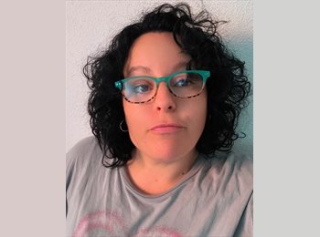 Roomgo ES - Jessica  - 41 - Valencia