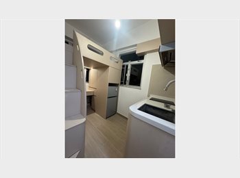 Roomgo HK - Furnished En-suite Room, Shau Kei Wan Tong Lau, Quarry Bay - HKD6,800 pcm